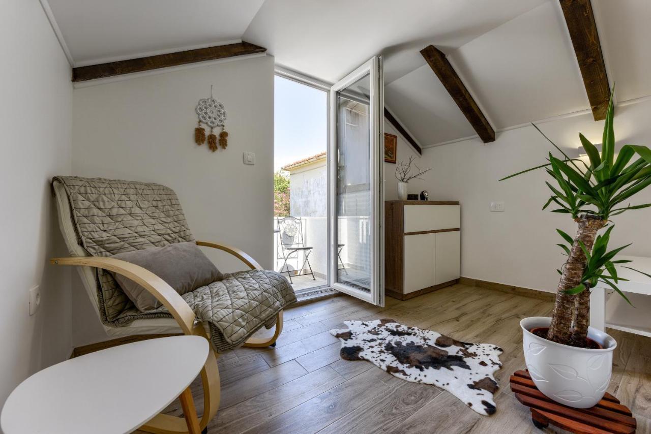 Apartment Yula *
